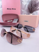 Óculos Miu Miu Cores com Detalhe Lateral